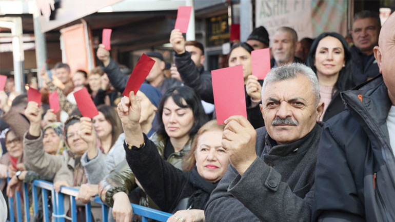 Özel: Seçime kadar kırmızı kart