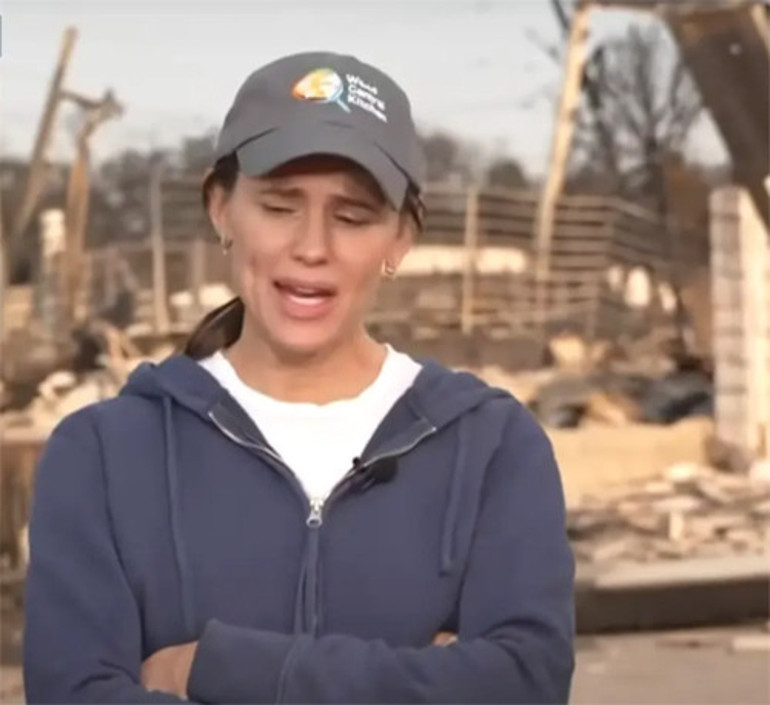 Servetinin yarısını eski karısına kaptırmıştı... Ünlü oyuncu işe gitti, döndüğünde artık bir evi yoktu... Eşyalarımın yükünden kurtuldum