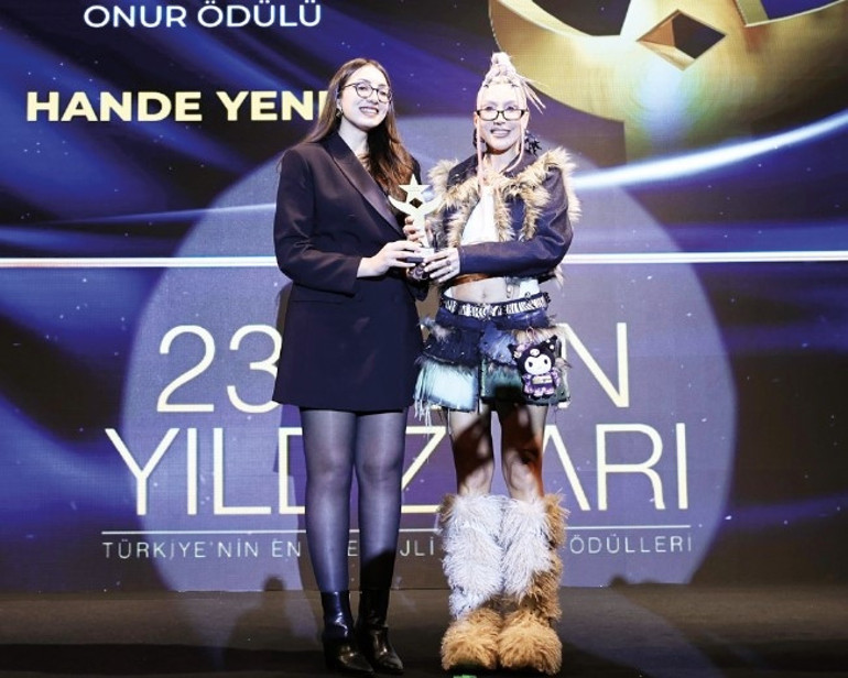 Yılın yıldızları ödüllendi