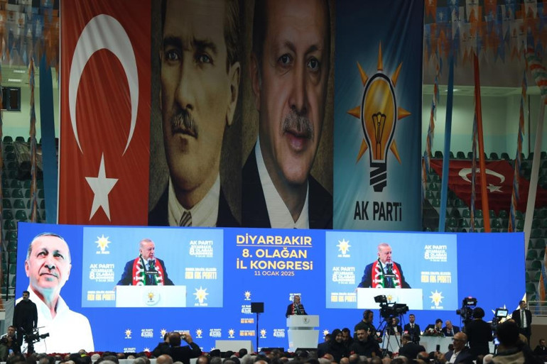 Terör örgütü kendini feshetmeli Cumhurbaşkanı Erdoğan: Önümüze terörü bitirmek için fırsat penceresi açıldı