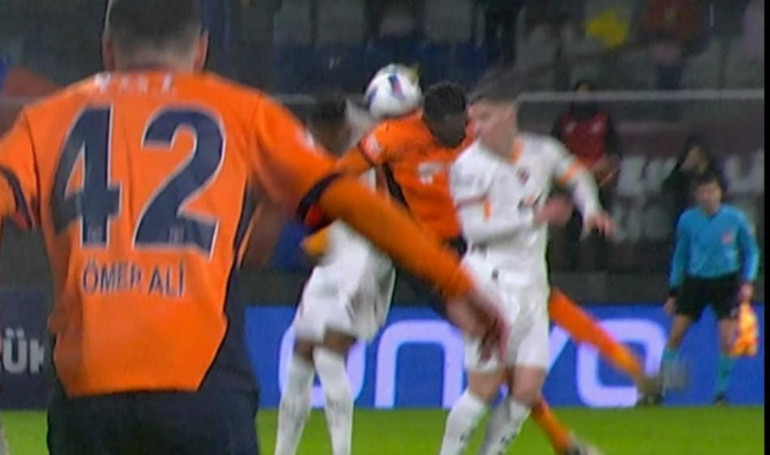Trio ekibi Başakşehir-Galatasaray maçındaki hakem kararlarını değerlendirdi 2 kırmızı kart, 1 penaltı verilmedi