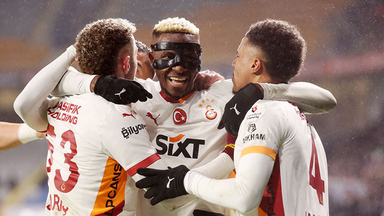 Galatasarayın Başakşehir galibiyeti sonrası dikkat çeken sözler Dün akşam onu aradılar Eğer şampiyon olursa...