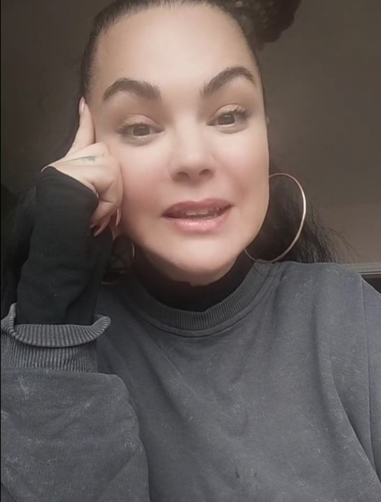 Şarkıcı Nez: Müzik camiasında dayanışma yok