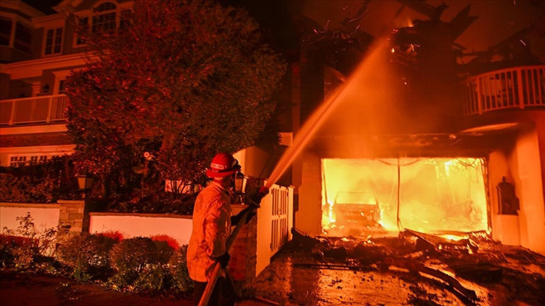 ABD’deki yangın neden çıktı Sorumlusu ‘hidroiklim etkisi’ mi ‘Küresel ölçekte yüzde 66 oranını gördü, Türkiye’de de giderek artıyor’