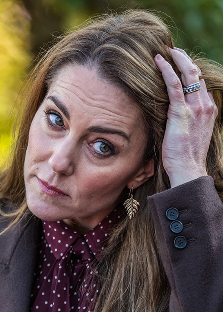 Acı hatıralar aklına düştü... O  gün gülümsemek öyle zor geldi ki