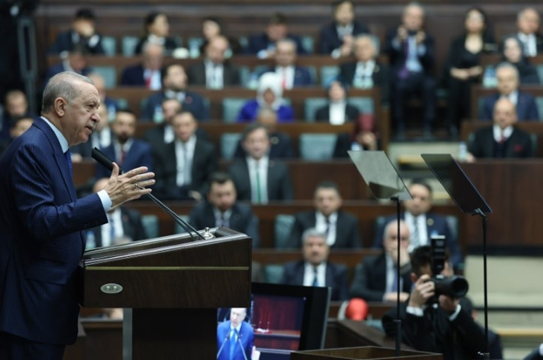 PKKyı lağvedecek çalışma başladı Erdoğan: Heyetin yaptığı temasların olumlu geçtiğini görüyorum