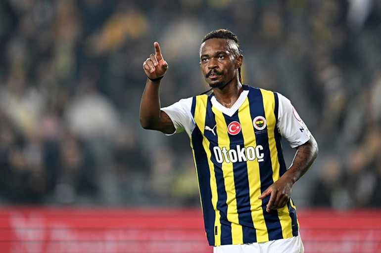 Fenerbahçeye geri dönmüştü, veda mesajı paylaştı: Değer göreceğim yerde daha iyi şeylerin olacağı hissiyle...