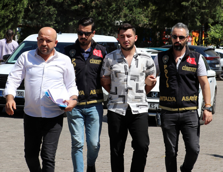 Çekici şoförü Mert Engin cinayetinde korkunç detaylar: Ben size ne yaptım deyince, Sen daha ölmedin mi diyerek ateş etmiş
