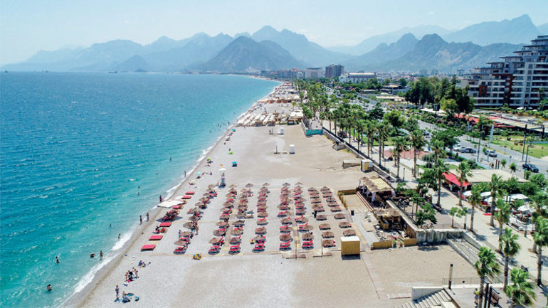 Marmaris’ten Antalya’ya bitmeyen çevre savaşları