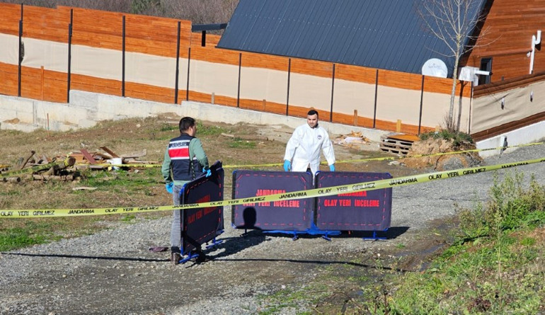 Emekli polis, kardeşini öldürüp jandarmaya teslim oldu