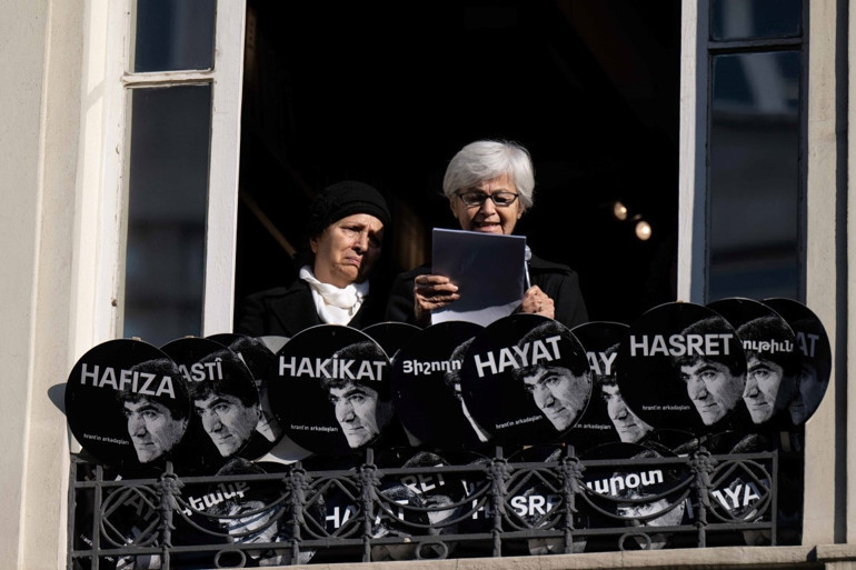 Hrant Dink, Agos Gazetesi önünde anıldı