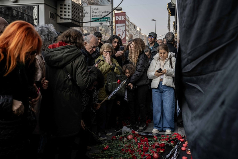 Hrant Dink, Agos Gazetesi önünde anıldı