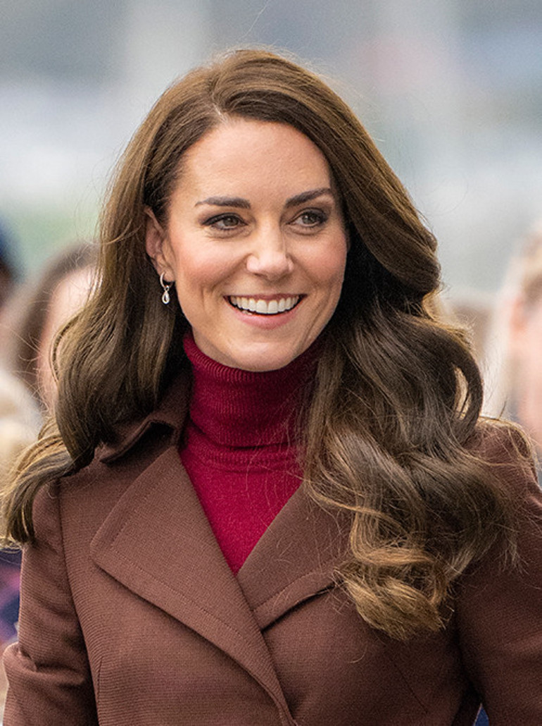 Bu kadarını kayınvalidesi bile yapamamıştı... Kraliçe olmayı beklemeden 115 yıl sonra tarih yazacak