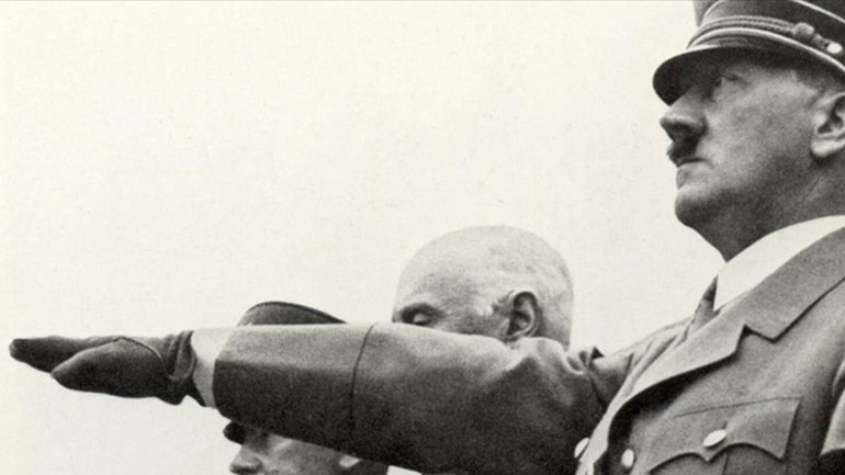 Elon Muskın selamı tepki çekti: Yanıt gecikmedi