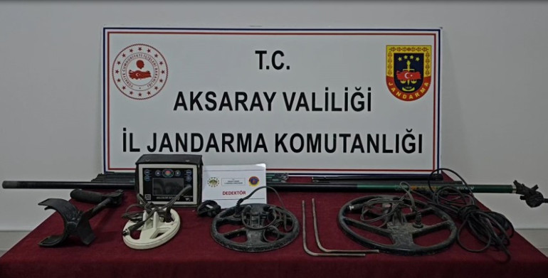 Saman balyaları ile kamufle etmiş... Şaşkına çeviren görüntü: Tam 36 metre uzunluğunda