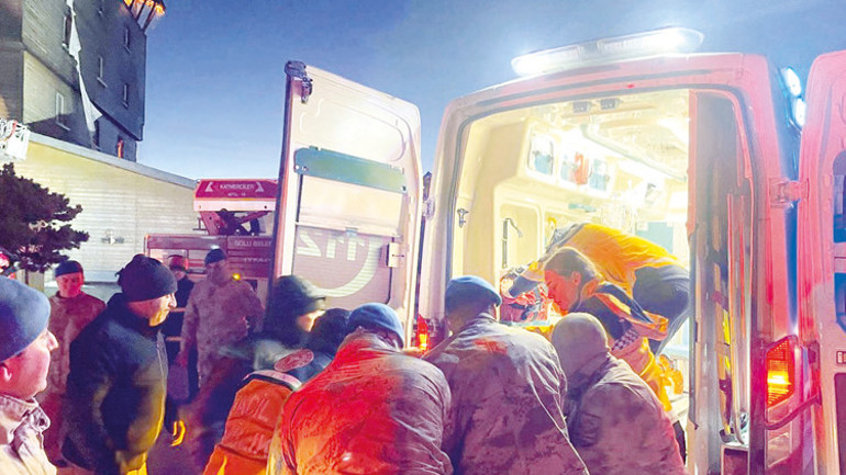 Yarıyıl tatilinde 03.21 faciası... Beyaz cennette kara gece