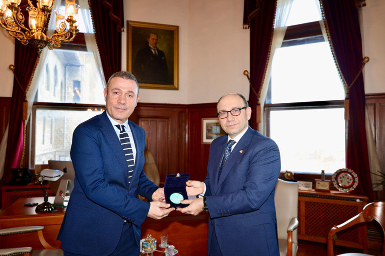 Rotayı yurtiçine çevirmek istiyorlar... Beyin göçüne çözüm arıyorlar