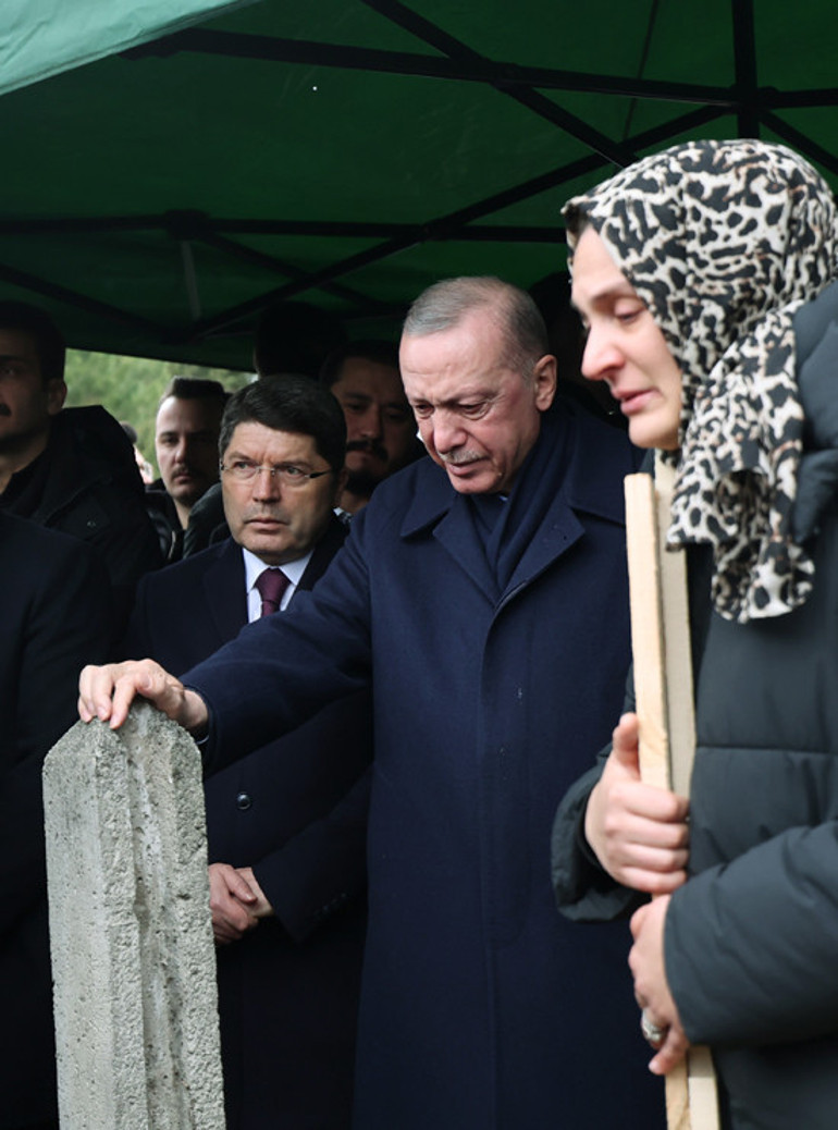 Cumhurbaşkanı Erdoğan Boluda Gültekin ailesinin cenazesine katıldı | Yüreğimiz yandı, ailecek dostluğumuz vardı