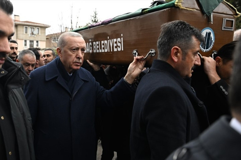 Cumhurbaşkanı Erdoğan Boluda Gültekin ailesinin cenazesine katıldı | Yüreğimiz yandı, ailecek dostluğumuz vardı