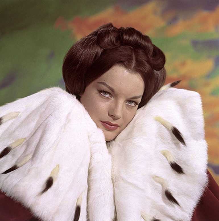 İhanete dayandı ama evlat acısı yıktı geçti... Güzel oyuncunun 43 yıllık hayat öyküsü bir köy mezarlığında son buldu