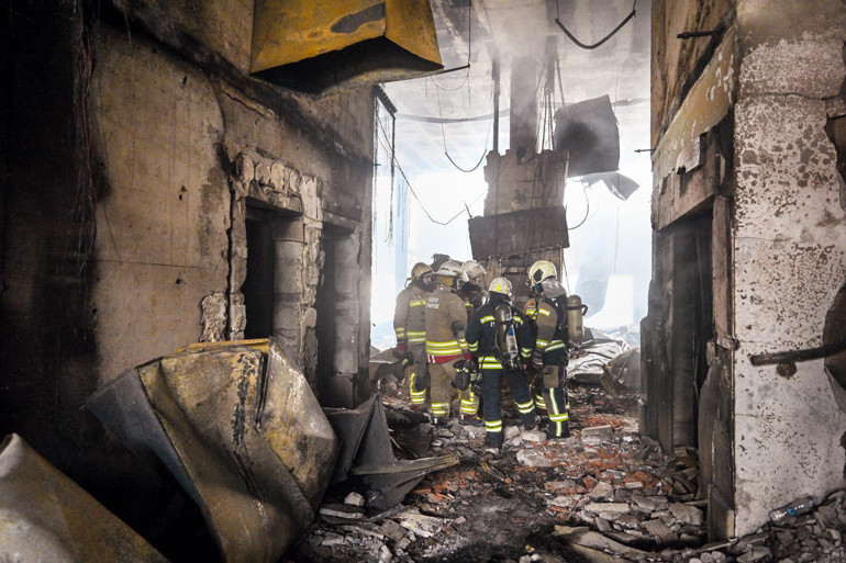 Tepeden tırnağa yanlışlar oteli