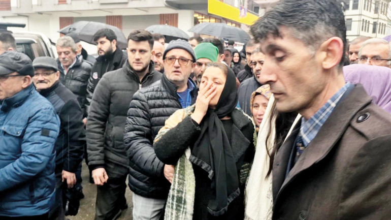 Şevval hayata tutunamadı... Babası ‘atlama kızım’ demiş...