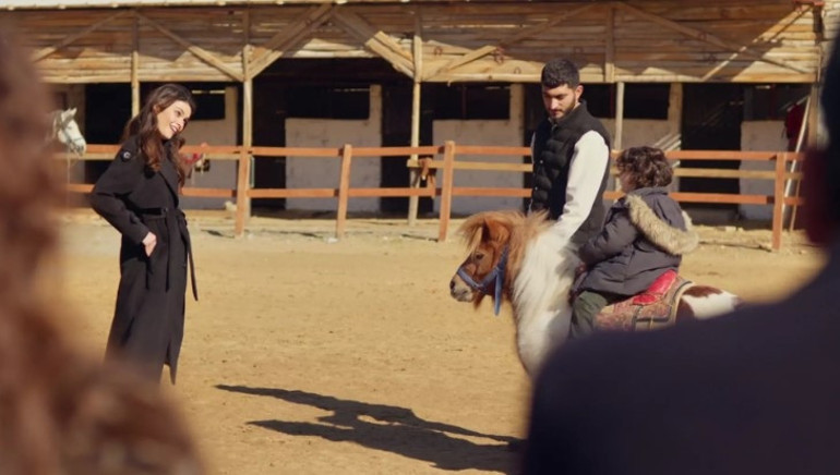 Uzak Şehirin 11. bölümünde neler oldu Alya, Borandan vazgeçti... O artık sadece çocuğumun babası