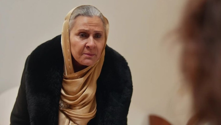 Uzak Şehirin 11. bölümünde neler oldu Alya, Borandan vazgeçti... O artık sadece çocuğumun babası