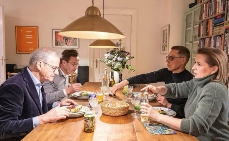 Grönland için 2 milyar dolar bütçe Danimarka, Norveç, İsveç ve Finlandiyanın liderleri Trumpa karşı bir arada...