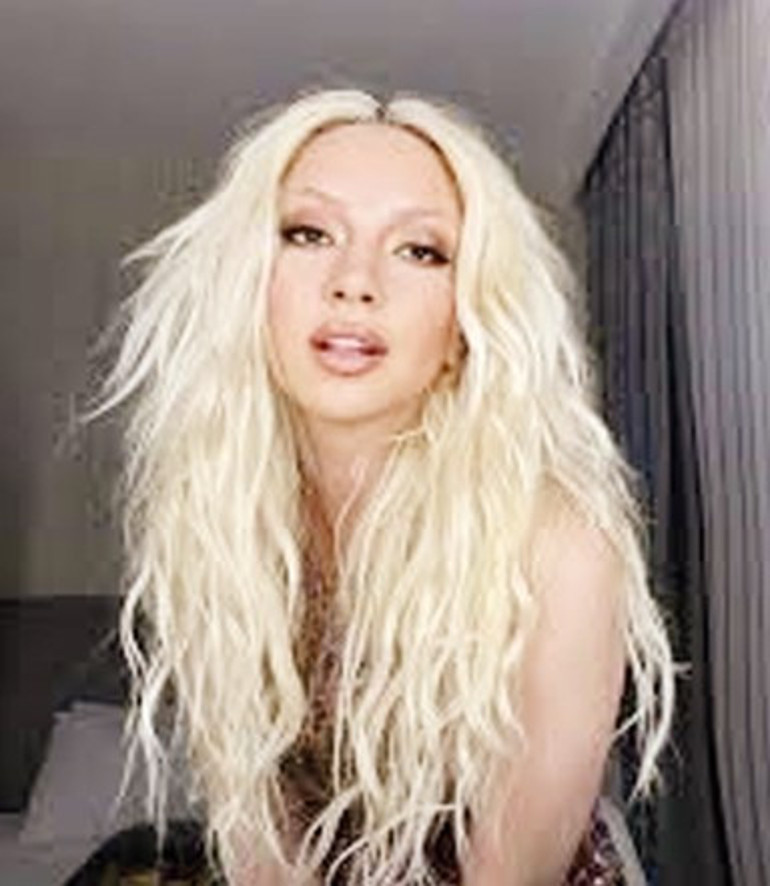 Biz takıntının hijyenik, estetik ve komik olanını severiz