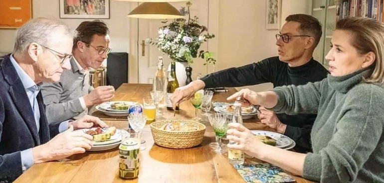 Biz takıntının hijyenik, estetik ve komik olanını severiz