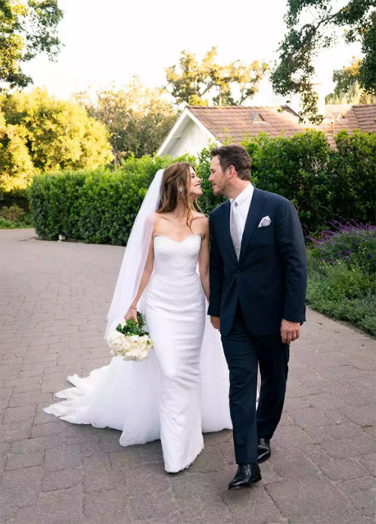 Beş yıllık evlilikte üçüncü bebek İki kızın üstüne bir de erkek geldi... İşte ünlü oyuncunun yeni torunu