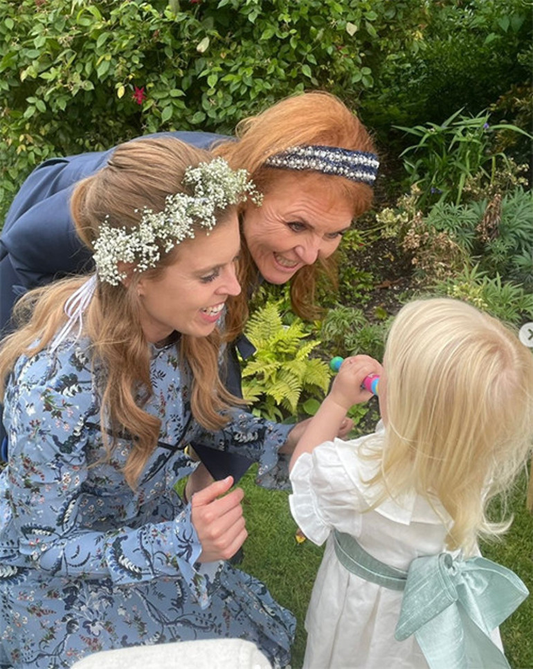 Beş yıl önce sessiz sedasız evlenmişlerdi: Ünlü çifte yeni bebek geldi... İki öz bir üvey, şimdi oldu üç çocuk