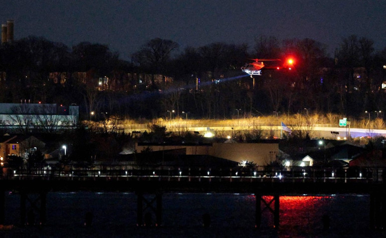 Son dakika... ABDde uçakla helikopter çarpıştı... Başkan Trump: Kazada kurtulan olmadı