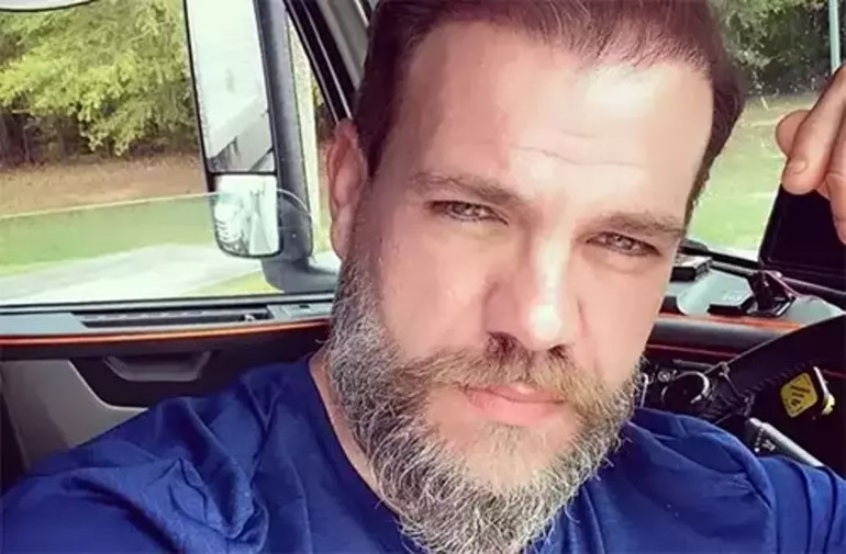 Tolga sen bir dur, buralar zaten karışık