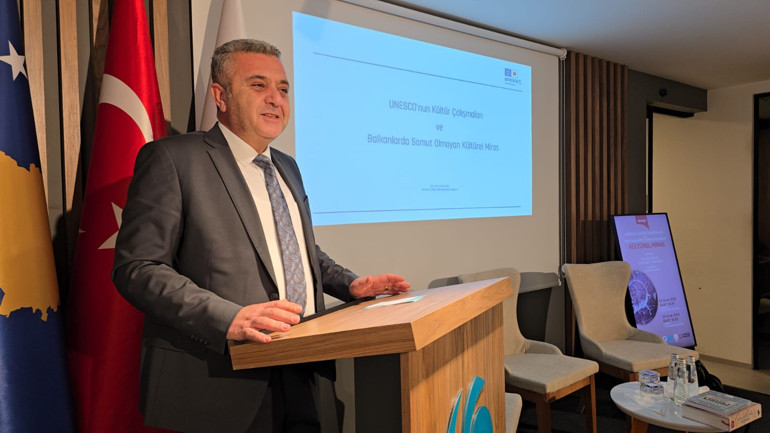 Prizren’de “UNESCO ve Balkanlarda Kültürel Miras” söyleşisi
