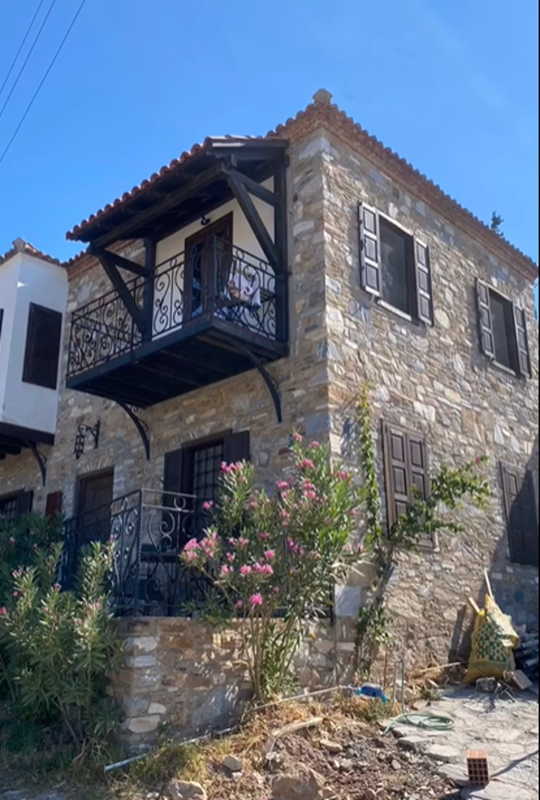 Pinokyonun peşinden gidip gördüğüm eski bir Rum yerleşimi: Tarihi Doğanbey Köyü