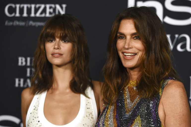 Üç yıllık aşkın ardından üç haftada yeni sevgili