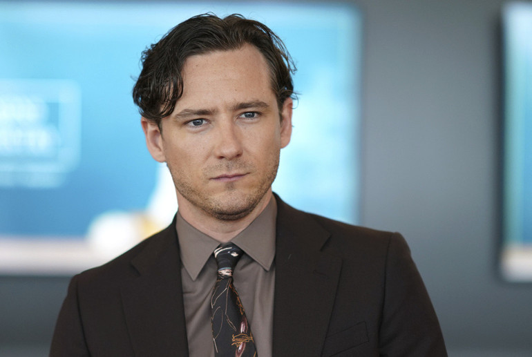 Üç yıllık aşkın ardından üç haftada yeni sevgili