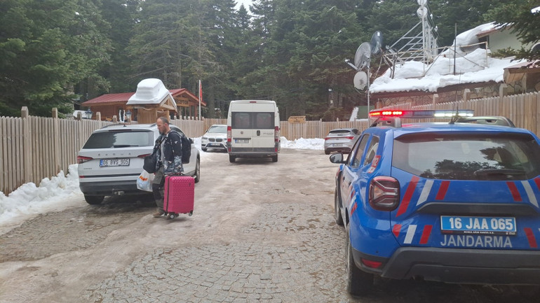 Uludağda 25 köşk evinin de bulunduğu 161 otel mühürlendi