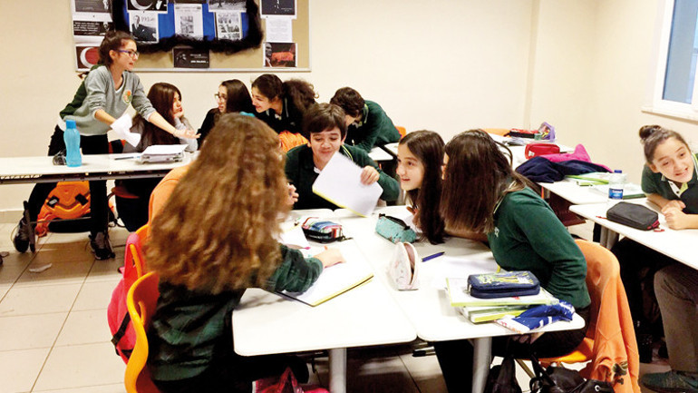 Yeni müfredat mercek altında… Öğrenciler Türkiye Yüzyılı Maarif Modeli’ni masaya yatıracak