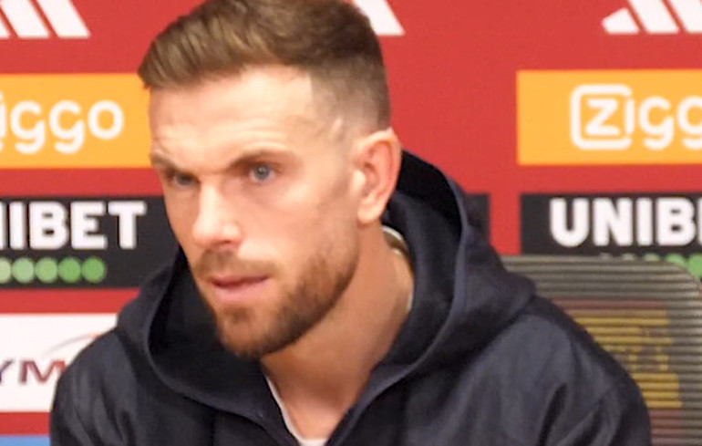 Jordan Henderson basın toplantısında gazetecilerle tartıştı: ‘Sana kendimi savunmak zorunda değilim’