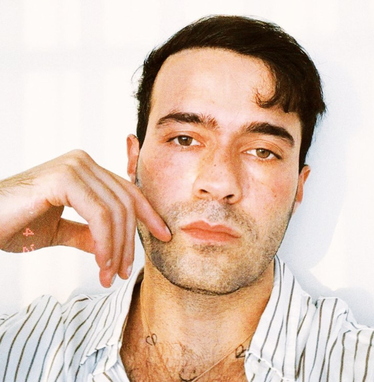 Gülşen tutucu kaldı