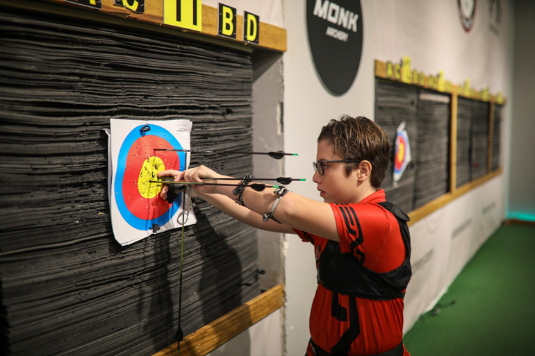 Televizyonda görüp başladı, okçulukta dünya 2ncisi oldu