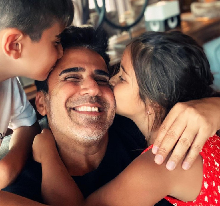 Maya 23 oldu... Güzelliği ile büyüledi