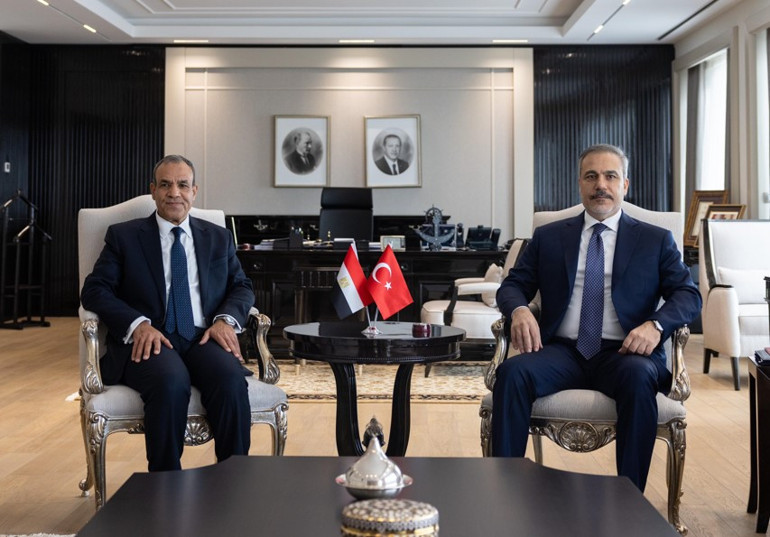 Dışişleri Bakanı Hakan Fidan, Mısırlı mevkidaşı Abdulati ile görüştü