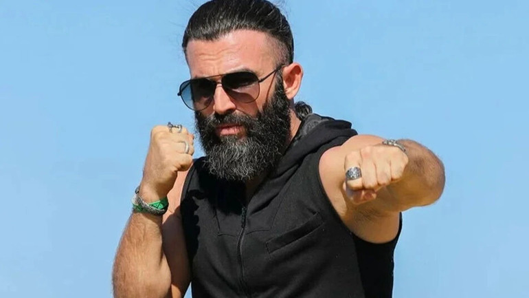 Alaçatı’daki arazimi sattım... Yanlış maddi kararlarım beni sarstı