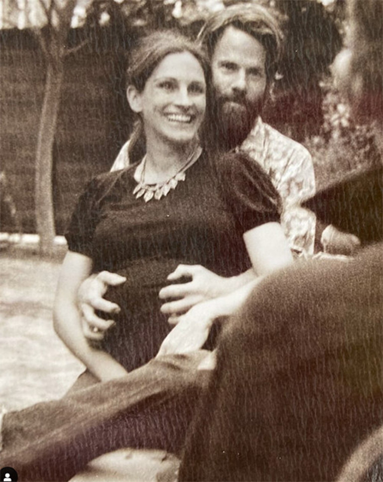 Mutluluk ikinci evlilikle geldi: İyi ki doğdun, iyi ki benim kocam oldun... Gülen yüzleri 23 yıldır hiç solmadı