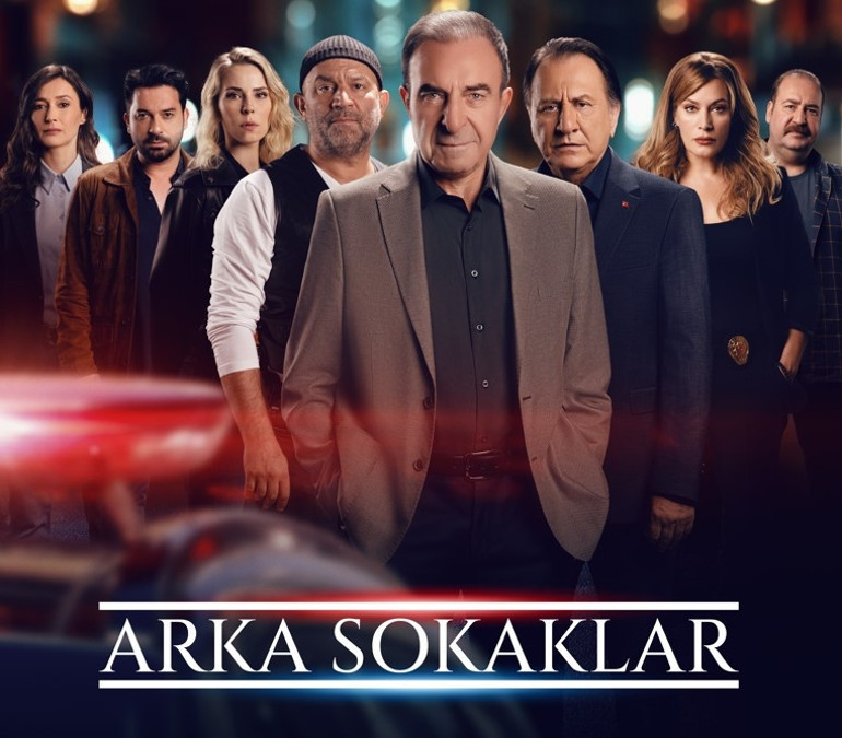 Adını duvarlara yazdım 700 bölümlük efsane böyle resmedildi...