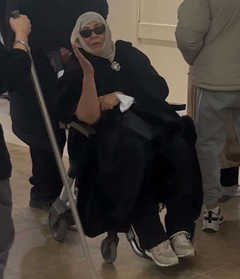 Ünlü sanatçı Necla Nazır hastaneye kaldırıldı